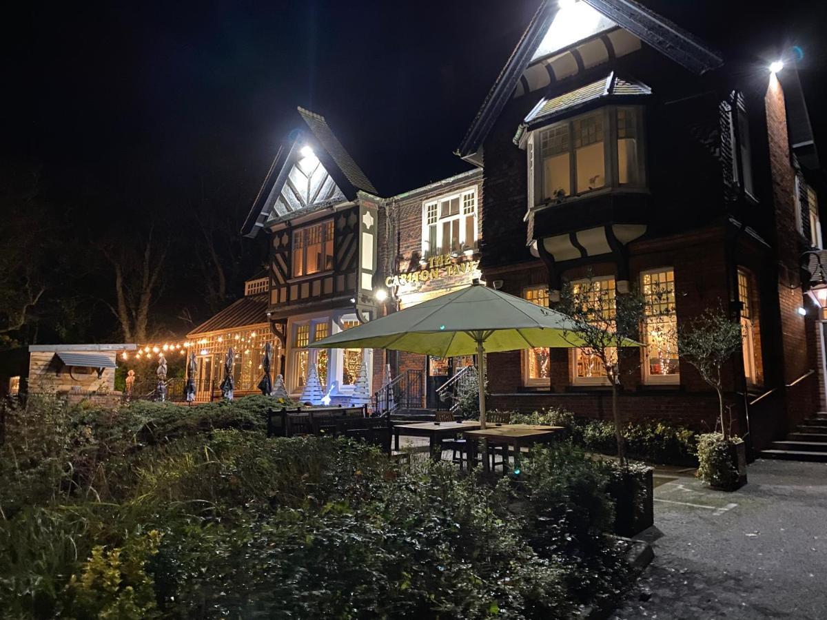 The Lodge At Carlton Tavern Free Parking York Bagian luar foto
