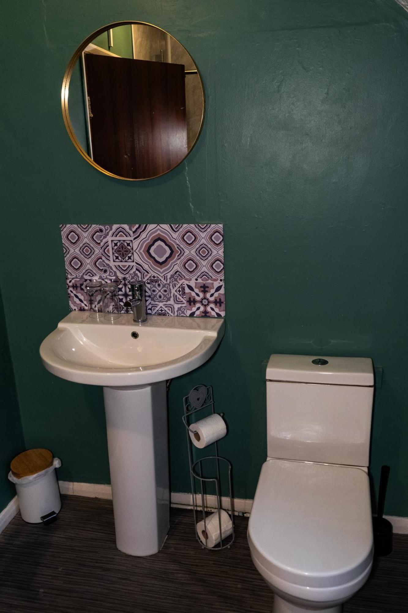 The Lodge At Carlton Tavern Free Parking York Bagian luar foto
